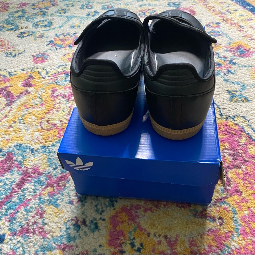 adidas Women’s Samba Jane Shoes - Picture 4 of 6